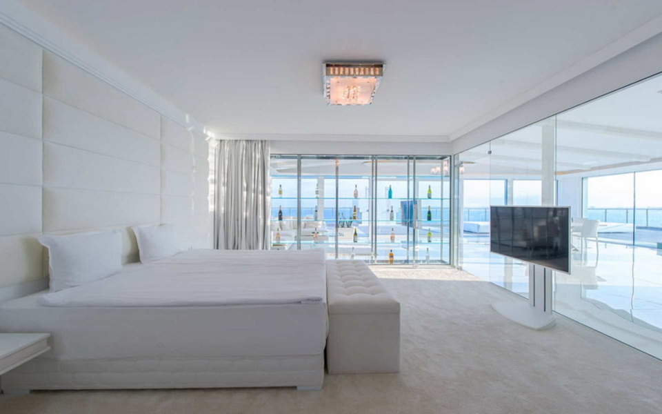 PENTHOUSE
