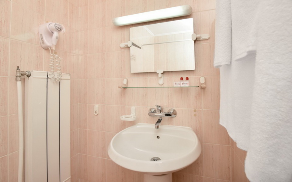 Фамилна стая