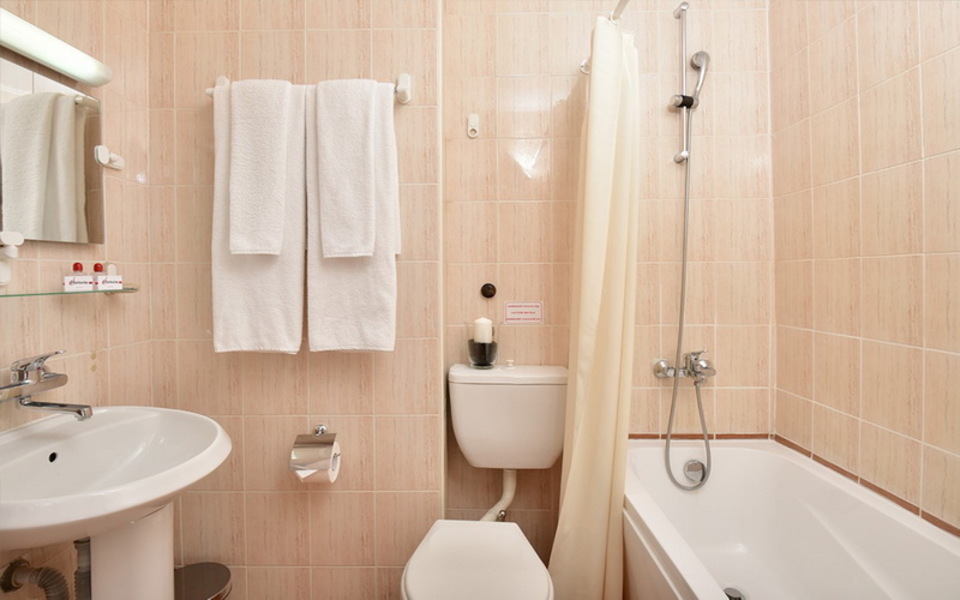 Фамилна стая