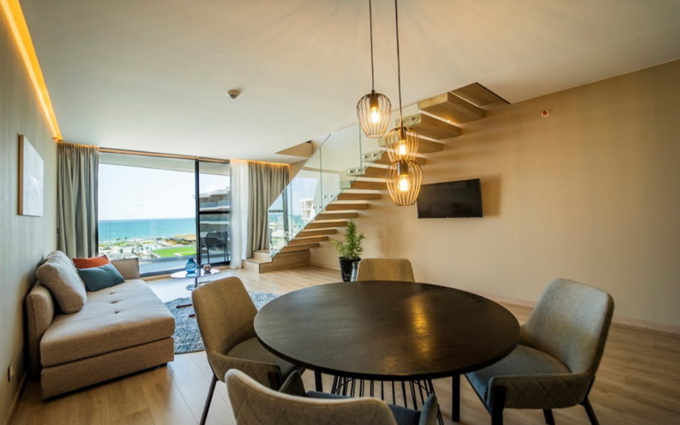 Мезонет с морска гледка